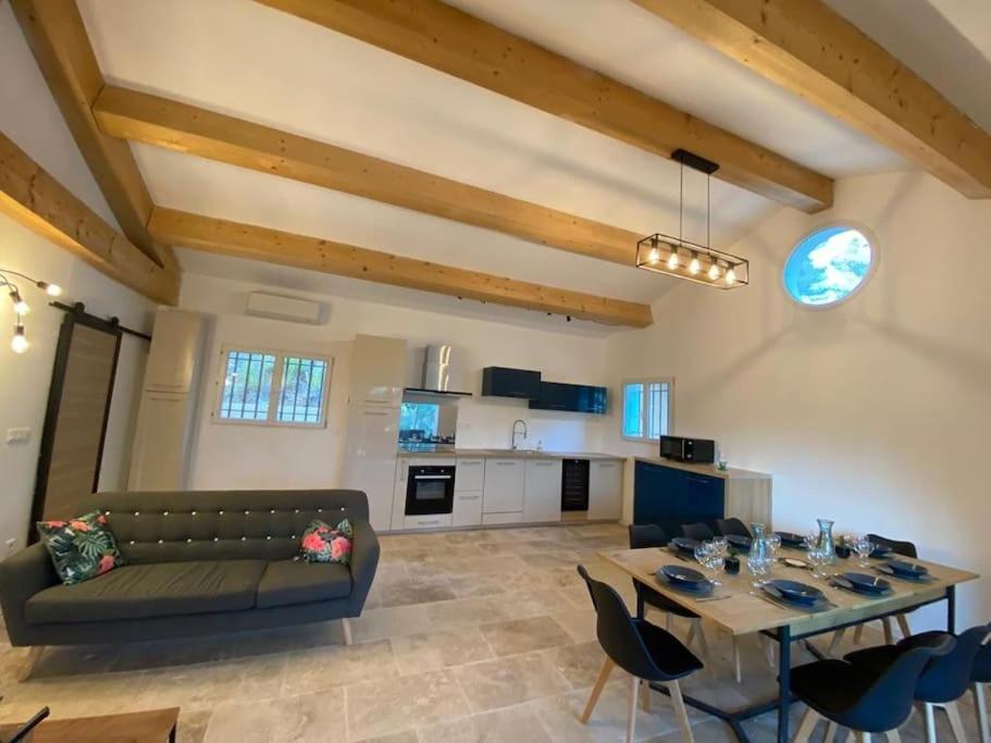 Villa Cigalons En Pleine Pinede Avec Piscine Chauffee De Mai A Septembre Auriol Eksteriør billede